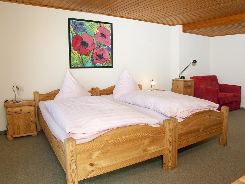 Ferienwohnung Café Alt Willingen Zimmer foto