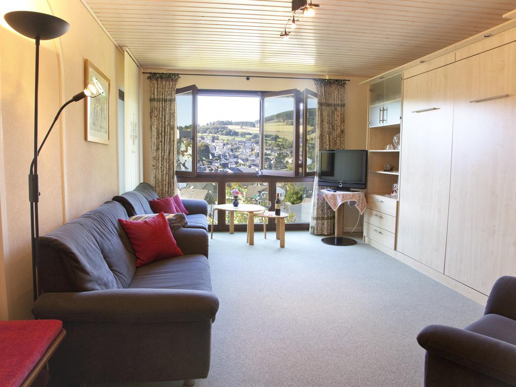 Ferienwohnung Café Alt Willingen Zimmer foto